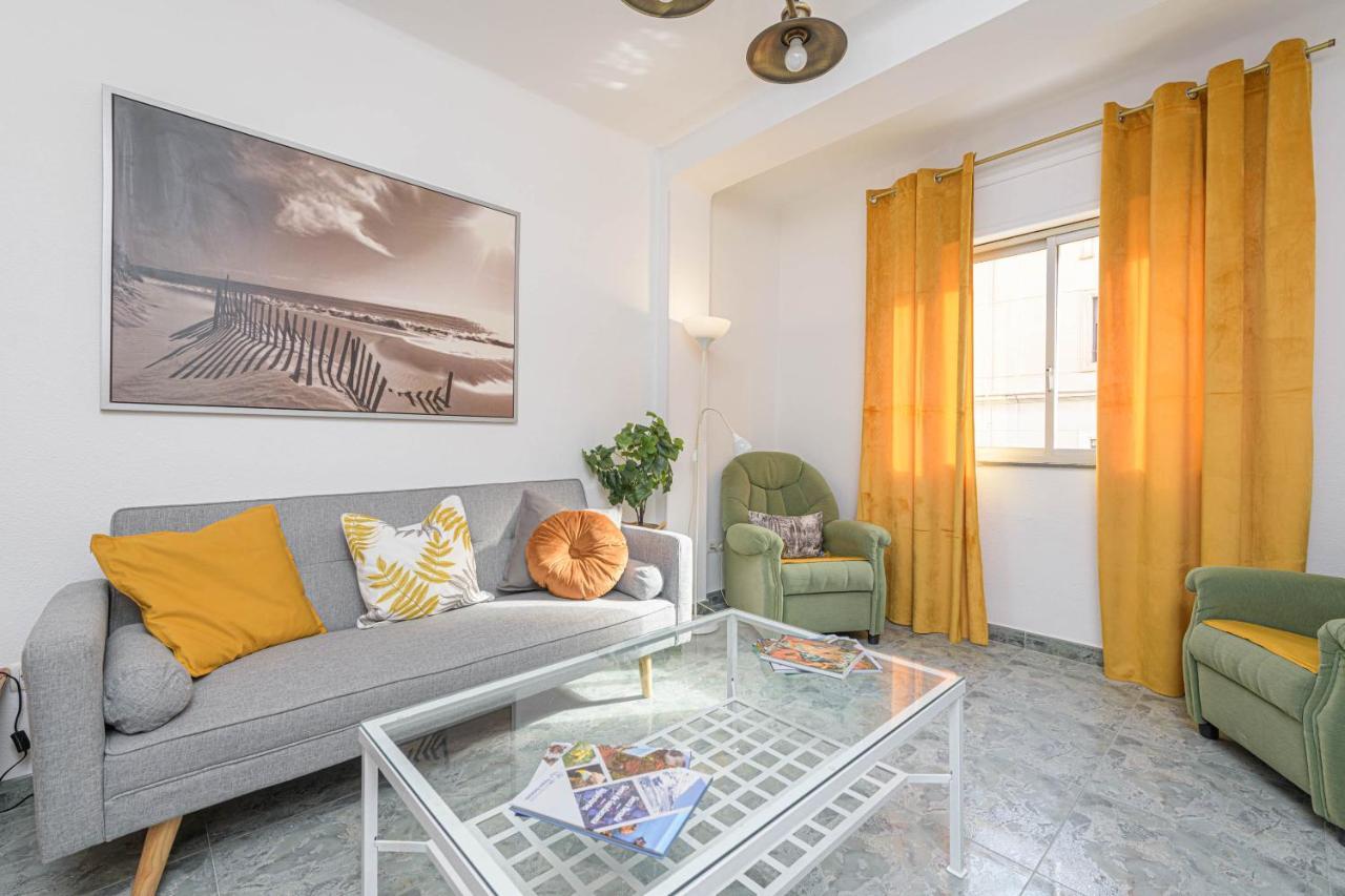 Wintowinrentals Ubicacion Fabulosa, Completo Apartamento Con Parking En El Soho De Малага Екстериор снимка