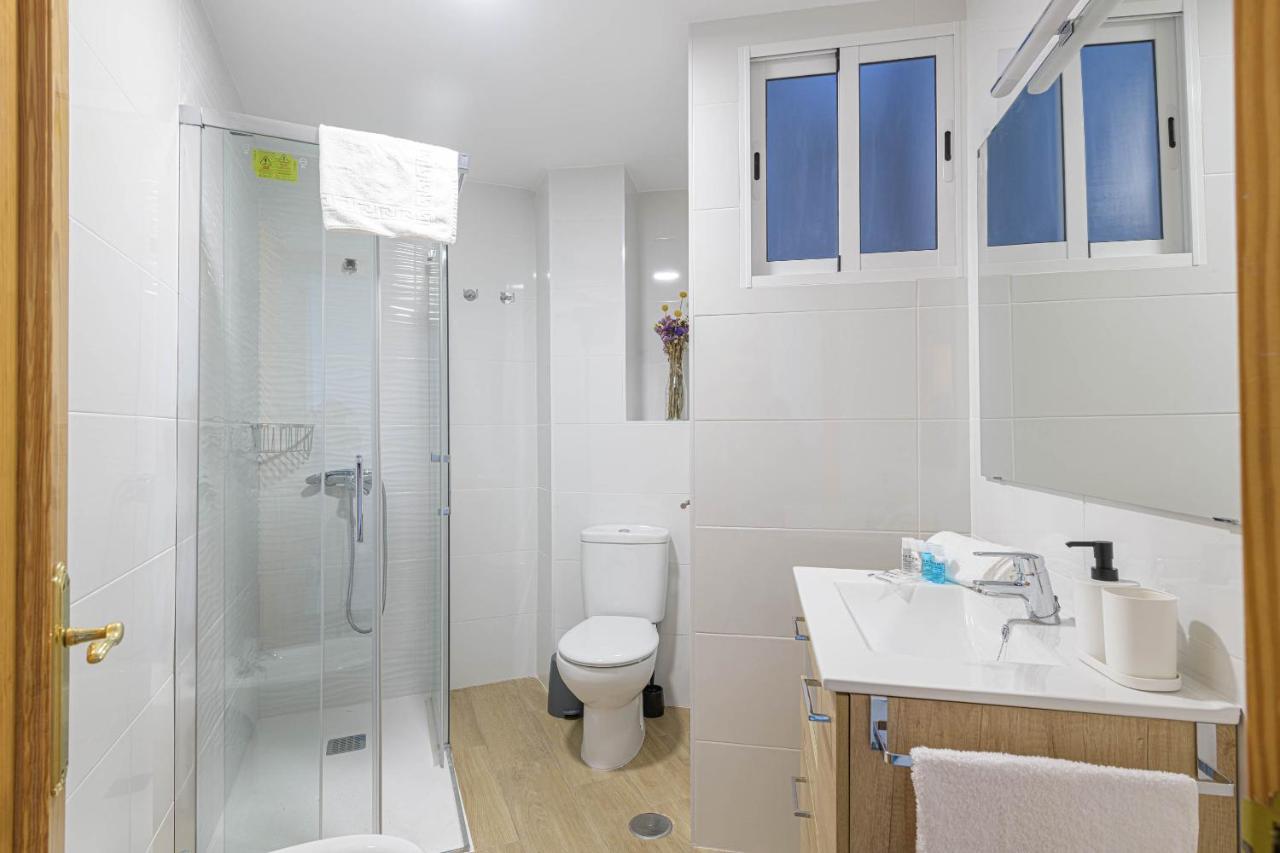 Wintowinrentals Ubicacion Fabulosa, Completo Apartamento Con Parking En El Soho De Малага Екстериор снимка