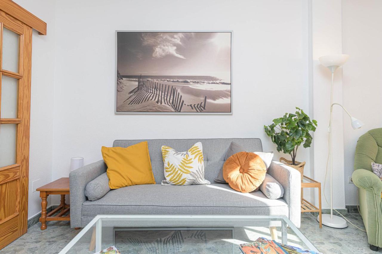 Wintowinrentals Ubicacion Fabulosa, Completo Apartamento Con Parking En El Soho De Малага Екстериор снимка