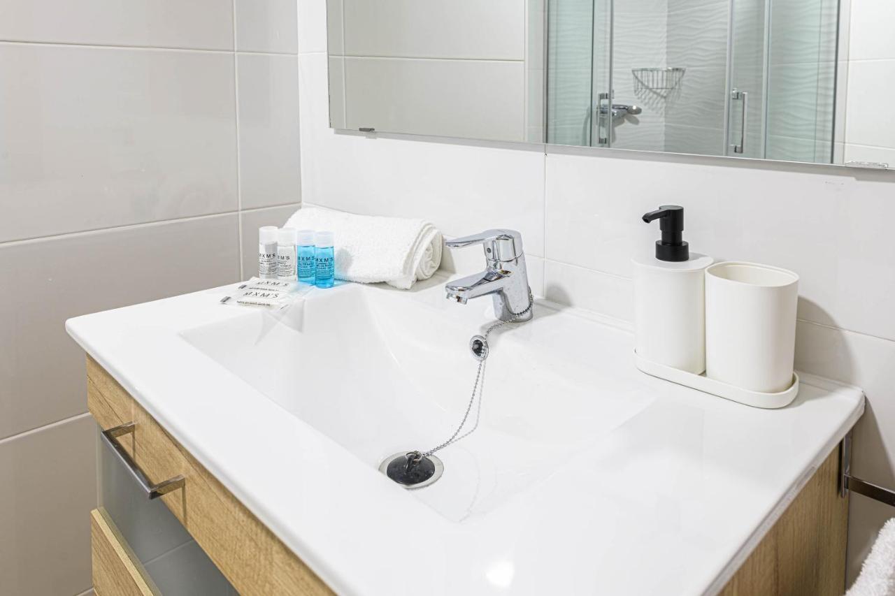 Wintowinrentals Ubicacion Fabulosa, Completo Apartamento Con Parking En El Soho De Малага Екстериор снимка