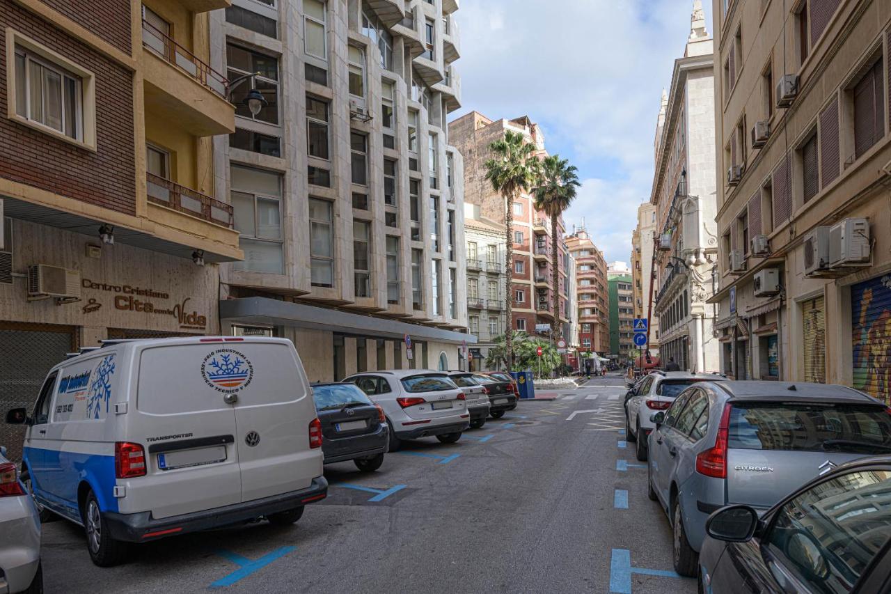 Wintowinrentals Ubicacion Fabulosa, Completo Apartamento Con Parking En El Soho De Малага Екстериор снимка